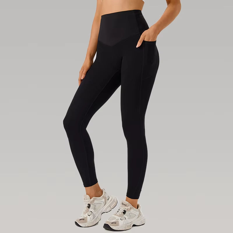 No-Show Yoga Pants One-Piece Fitness Gym Shorts Seamless Bare Sensation with Pockets Peach Butt Lifting Tight Sports Shorts